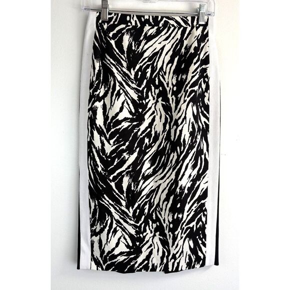 NWT Nº 21 Gonna Tessuto Panel Pencil Skirt Size 38 US Small - Picture 3 of 7